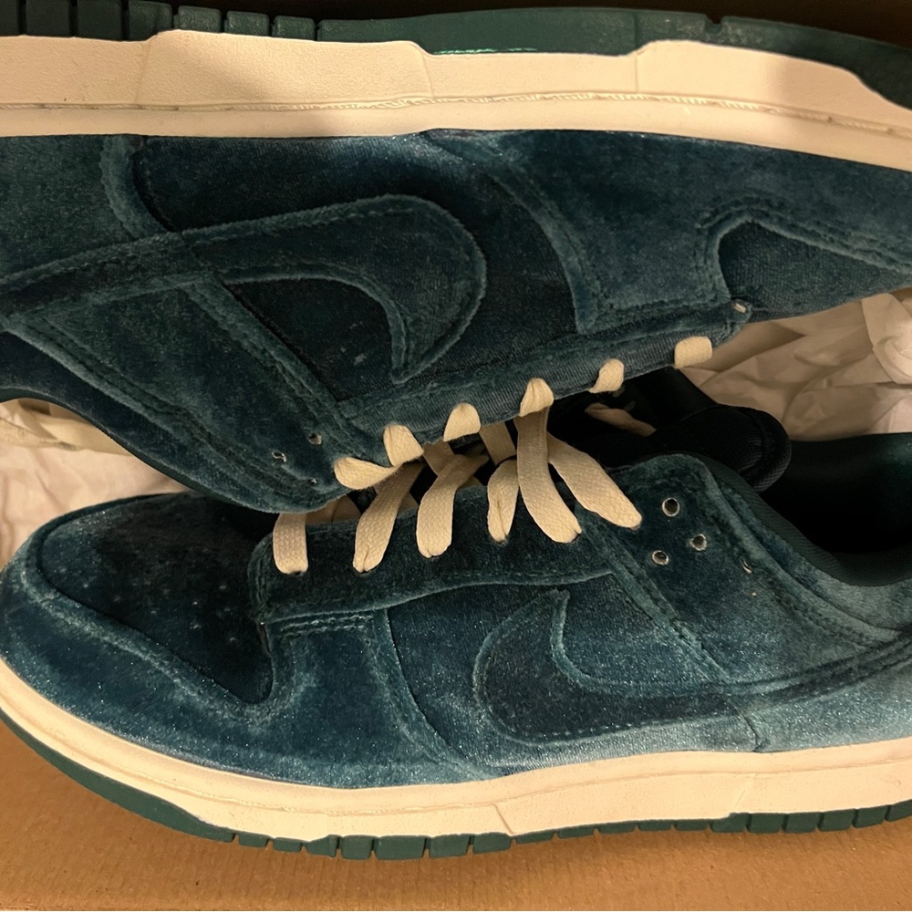 Nike dunk Atomic teal